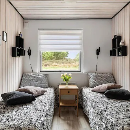 1420-aakirkeby-ostre-somarksvej-20 *