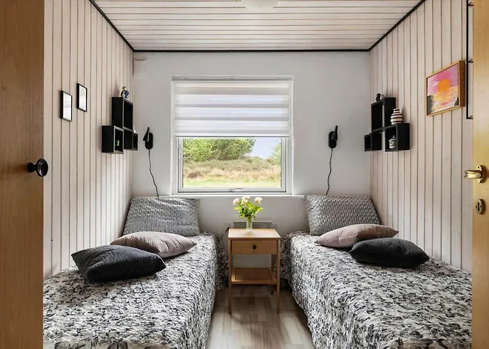 1420-aakirkeby-ostre-somarksvej-20 *